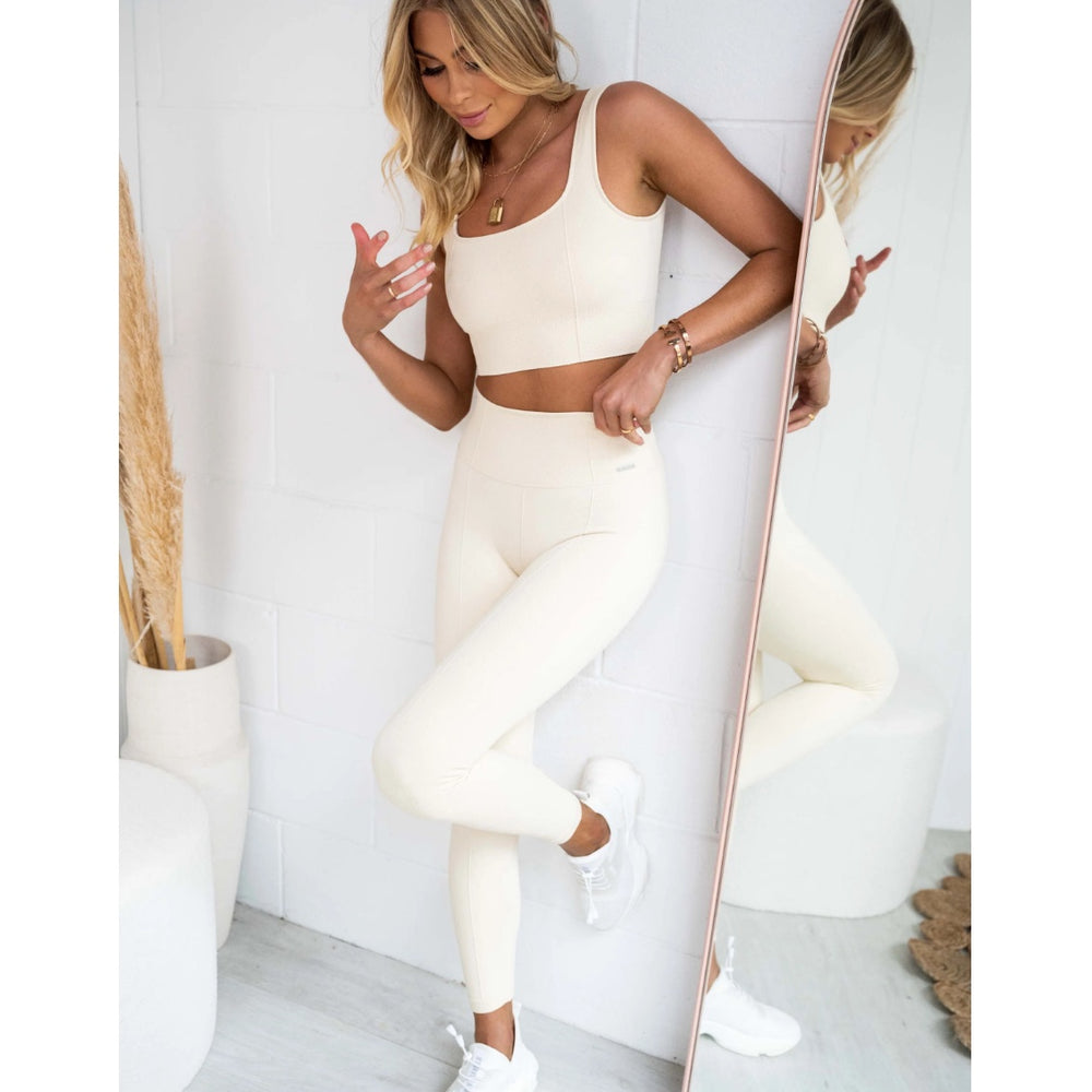 Swedish aimn high waisted hip lifting yoga pants for women, creamy white elastic tight fitting outdoor running and fitness leggings