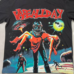 Vareallday Retro Sci‑Fi Alien Horror Graphic T‑Shirt