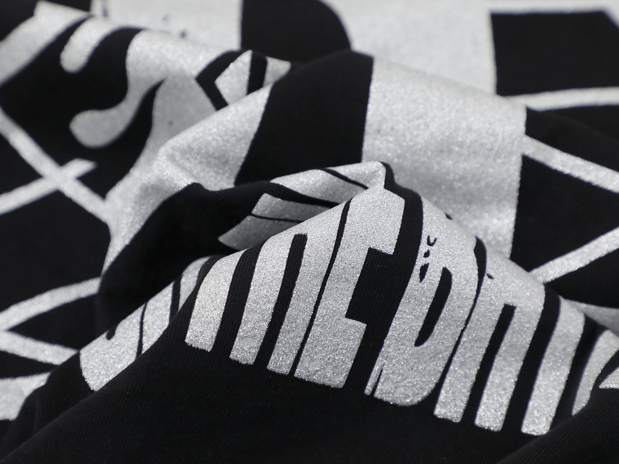 RoughPlay Fire‑Eye Skull Graphic Distressed Long Sleeve Tee