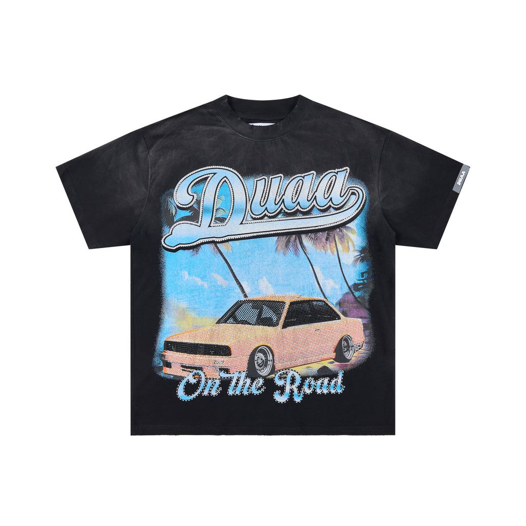DUAA On The Road Vintage Car Graphic T‑Shirt