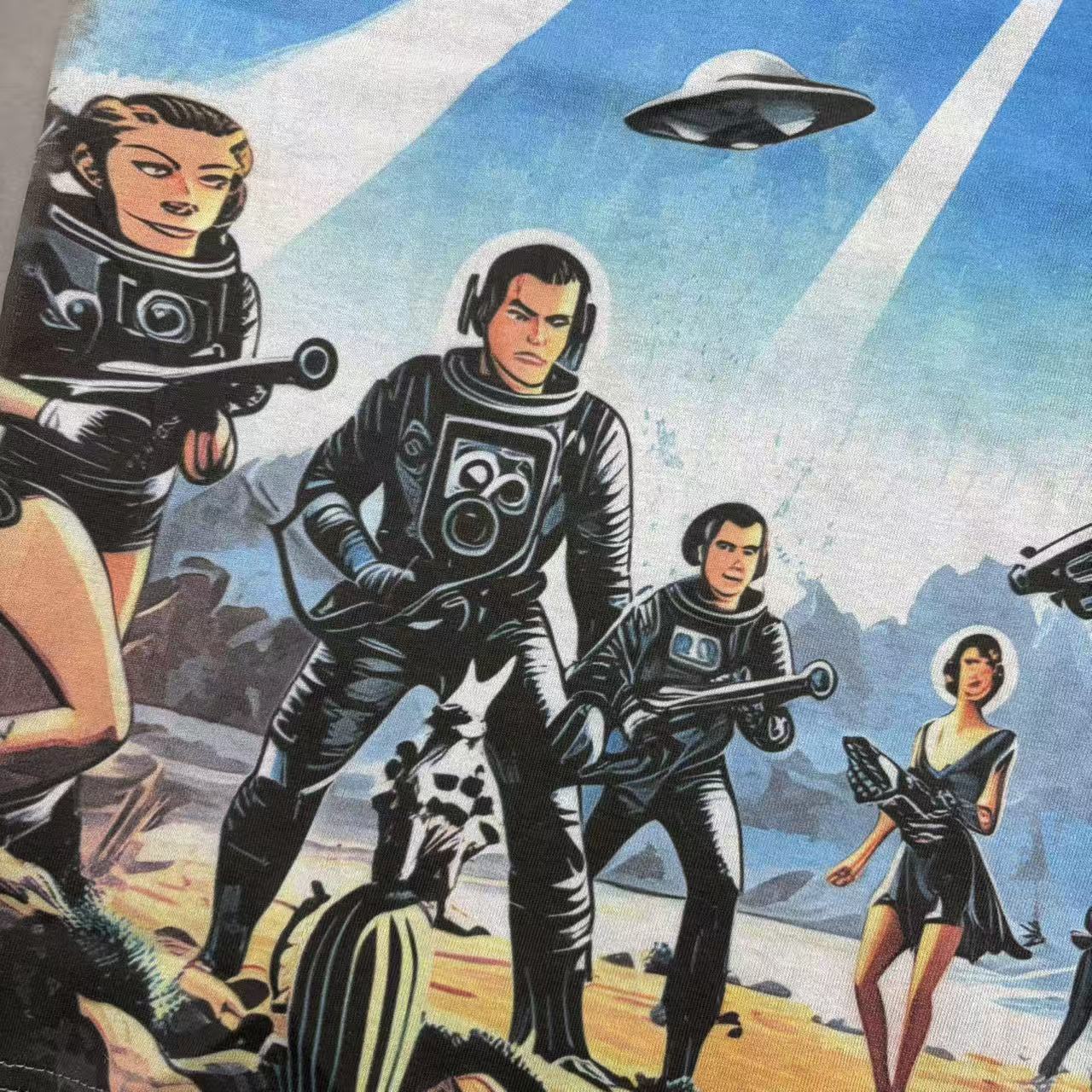 Vareallday Alien UFO Vintage T‑Shirt