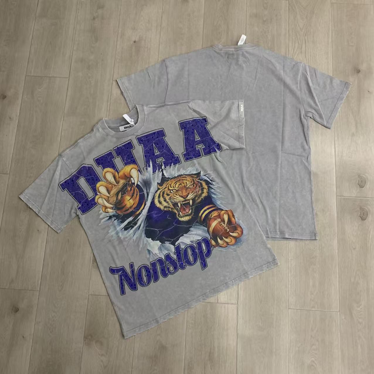 DUAA Nonstop Tiger Vintage Football Graphic Oversized T‑Shirt