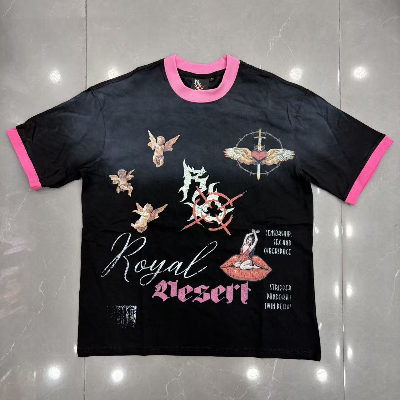 Royal Desert Angel Graphic Contrast Pink Ringer T‑Shirt
