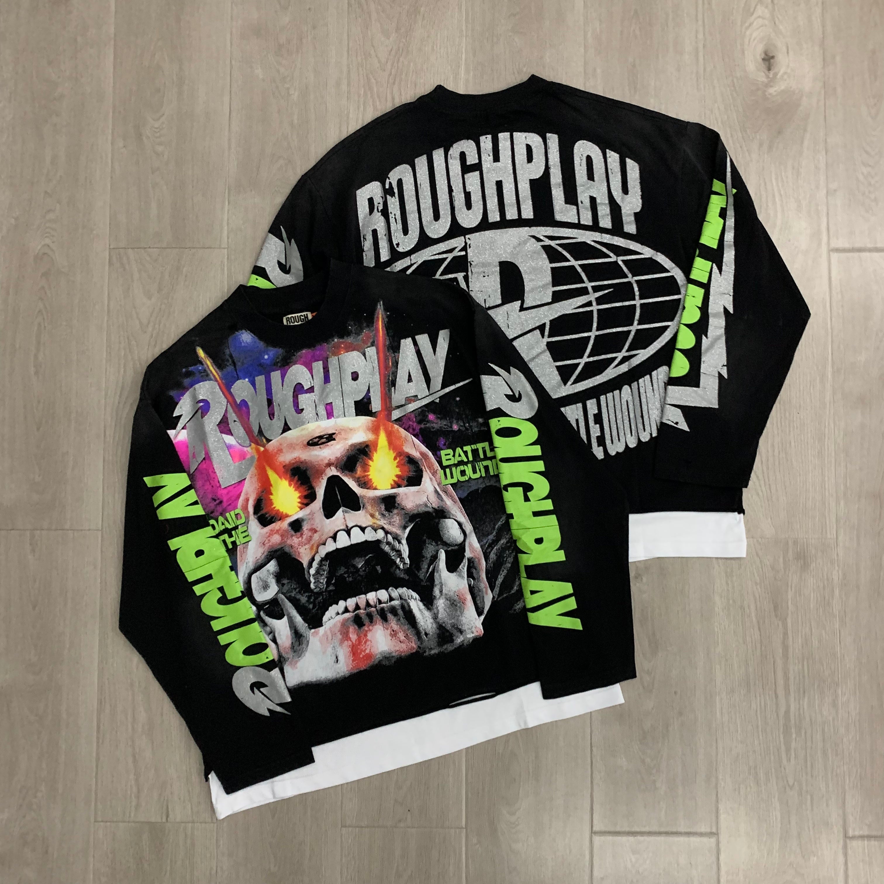 RoughPlay Fire‑Eye Skull Graphic Distressed Long Sleeve Tee