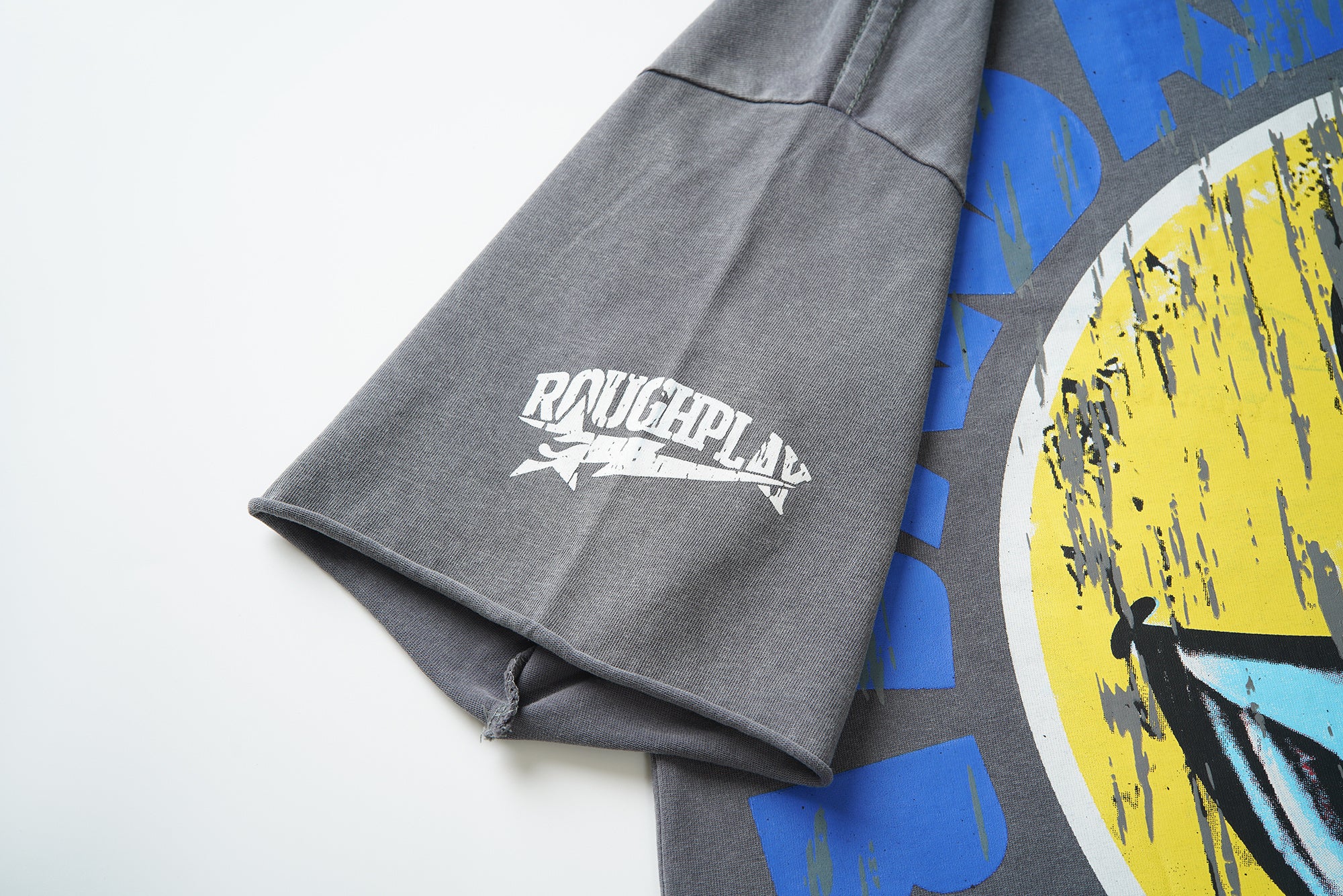 RoughPlay Skeleton Baseball Player Graphic Distressed Short‑Sleeve Tee Vintage Streetwear T‑Shirt