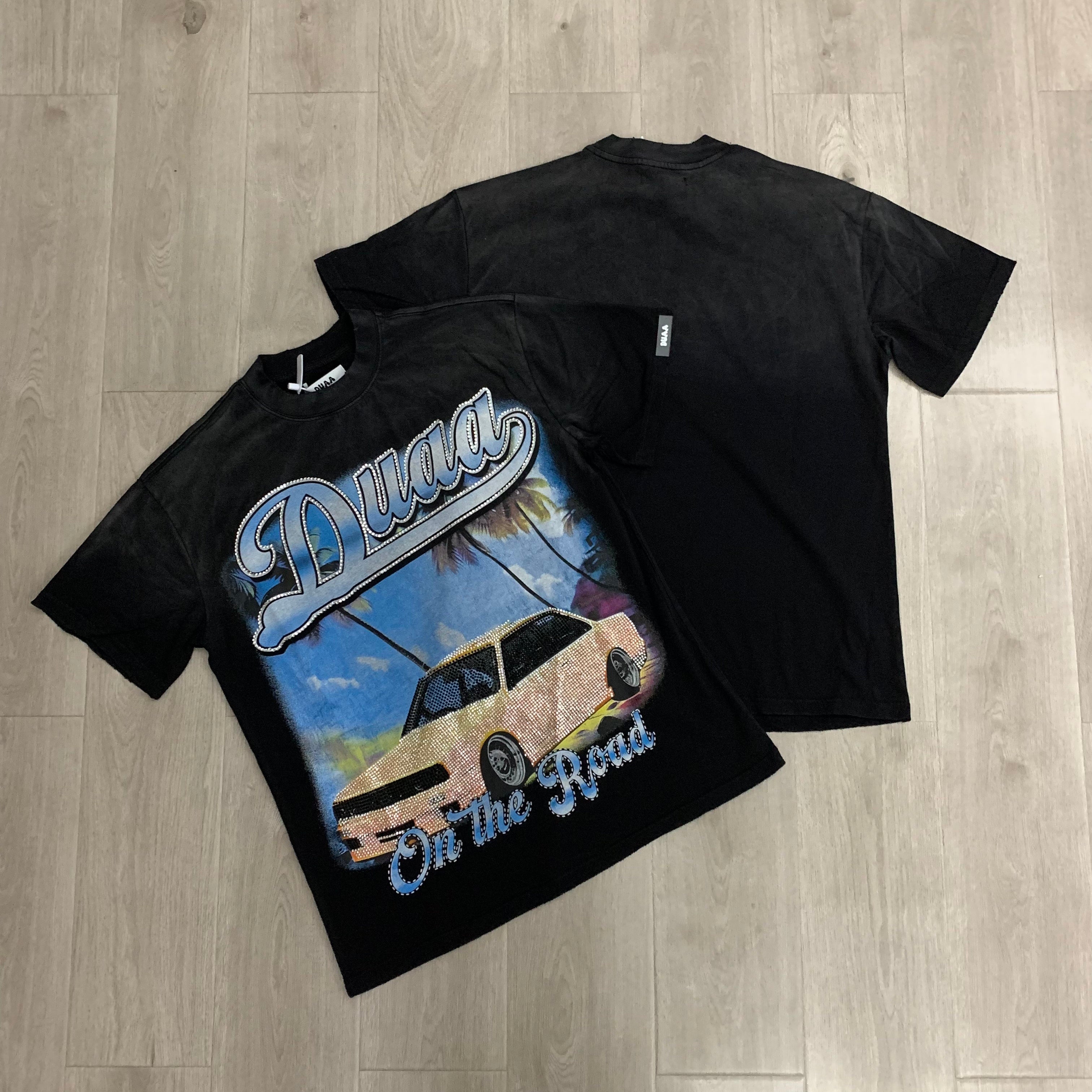 DUAA On The Road Vintage Car Graphic T‑Shirt
